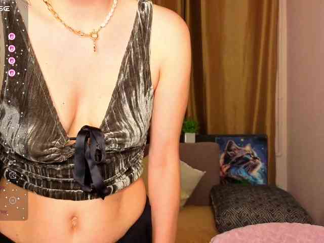 AliannaSoloKisses webcam