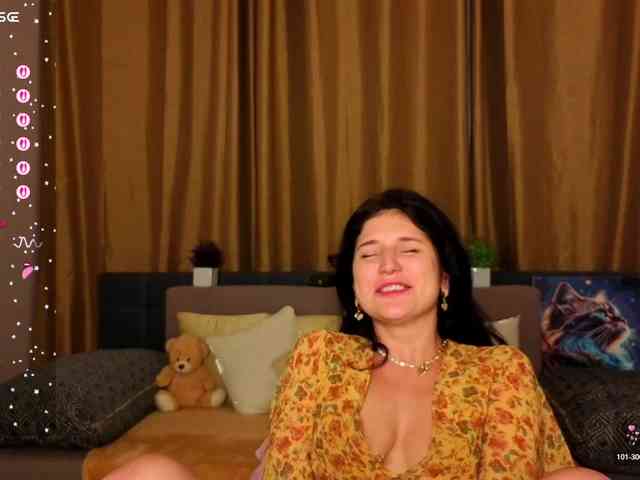 AliannaSoloKisses webcam