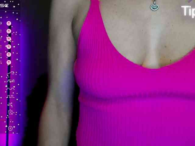 AliannaSoloKisses webcam