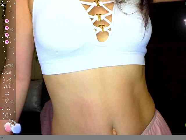 AliannaSoloKisses webcam
