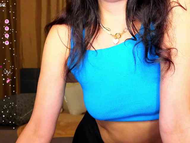 AliannaSoloKisses webcam