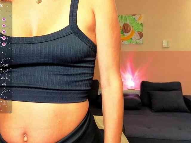 AliannaSoloKisses webcam