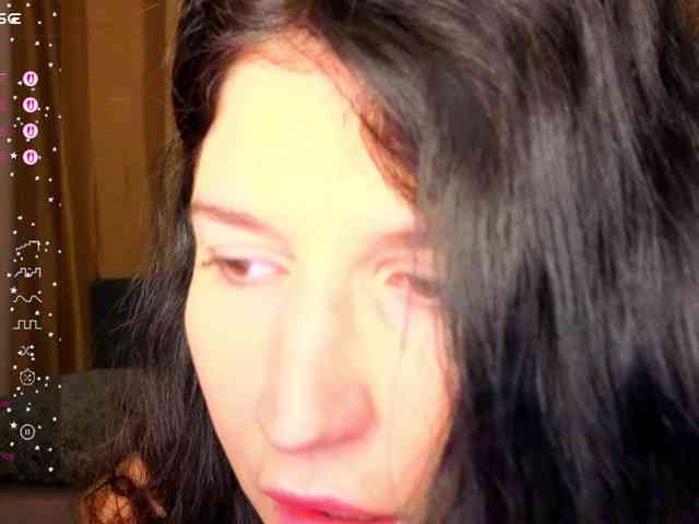 AliannaSoloKisses webcam