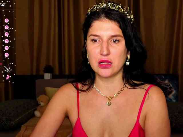 AliannaSoloKisses webcam
