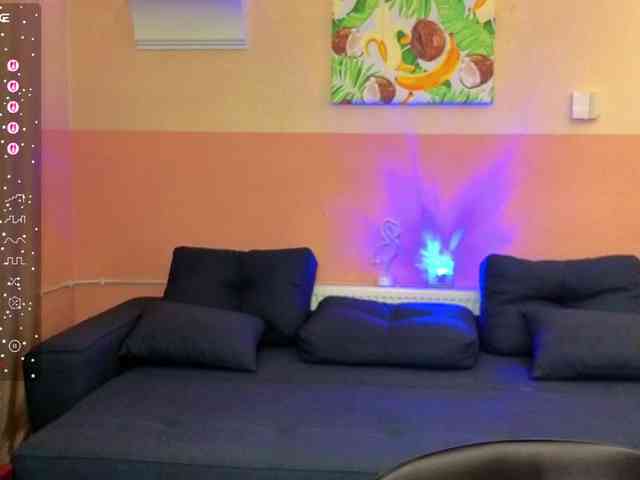 AliannaSoloKisses webcam