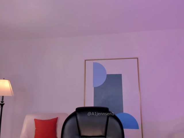 AllyJensen live cam on BongaCams