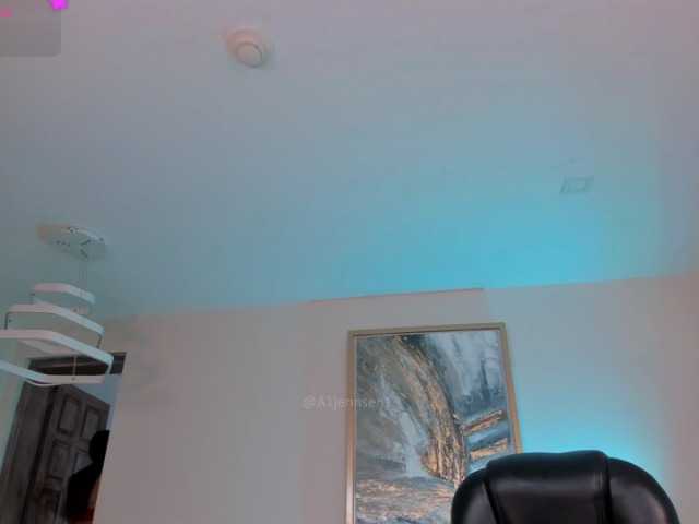 AllyJensen live cam on BongaCams