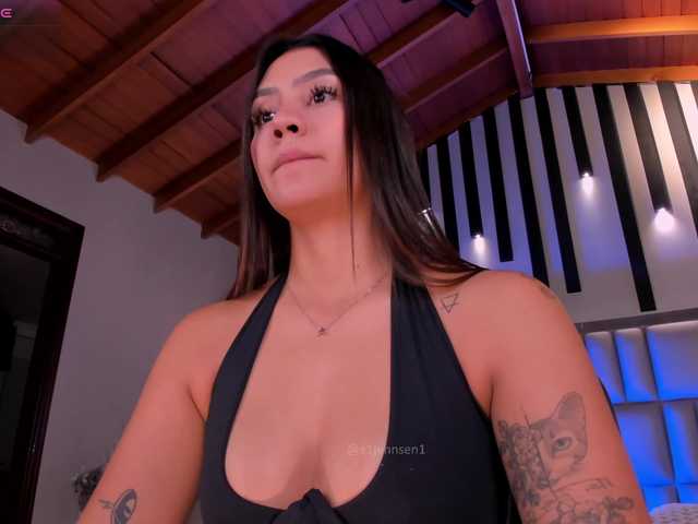 AllyJensen live cam on BongaCams