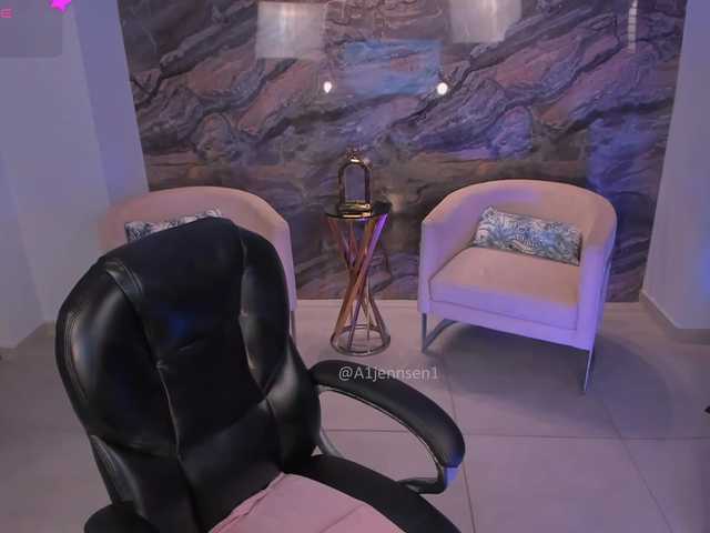 AllyJensen live cam