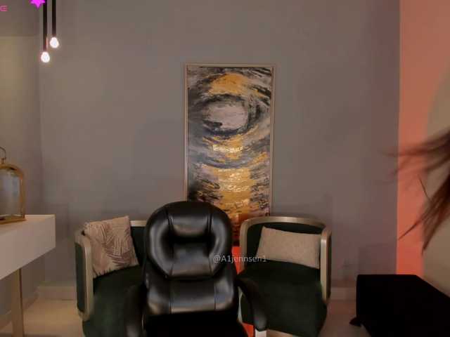 AllyJensen live cam on BongaCams