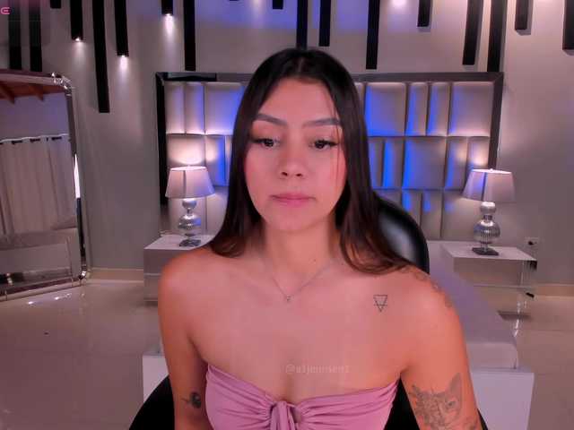 AllyJensen live cam on BongaCams