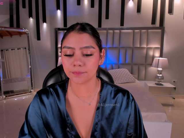 AllyJensen live cam on BongaCams
