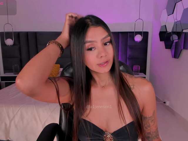 AllyJensen live cam on BongaCams