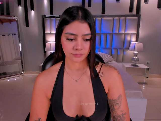 AllyJensen live cam on BongaCams