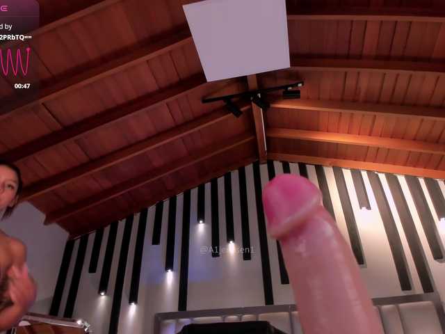 AllyJensen live cam on BongaCams