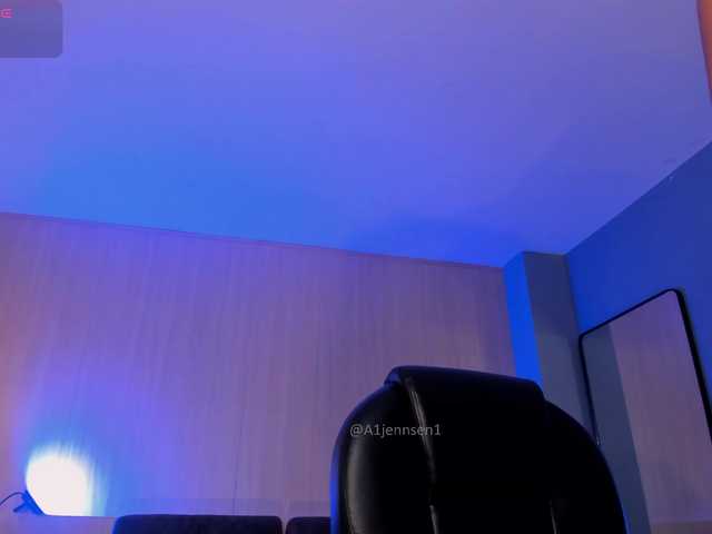 AllyJensen live cam on BongaCams
