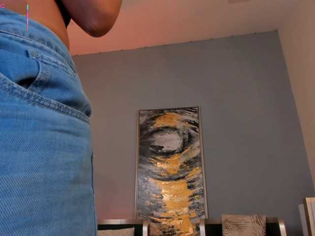 AllyJensen live cam preview