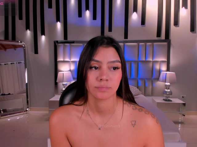 AllyJensen live cam on BongaCams