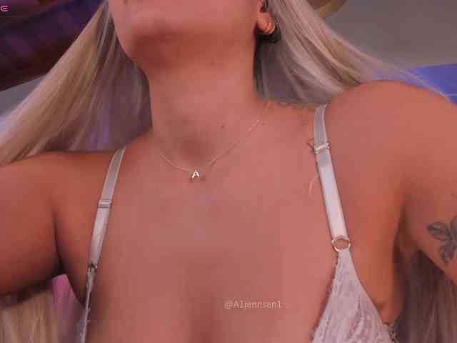 AllyJensen webcam