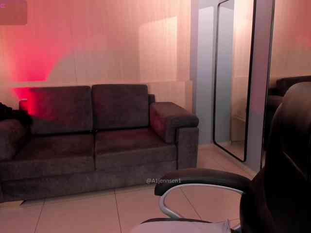 AllyJensen webcam