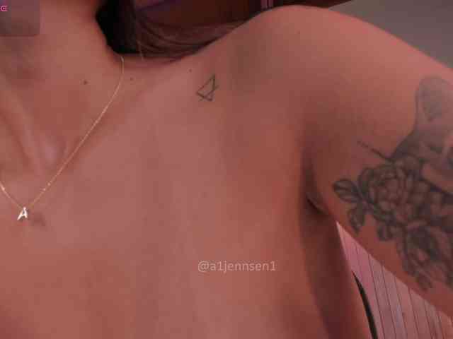 AllyJensen webcam