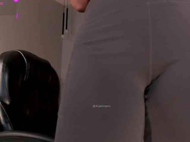 AllyJensen webcam