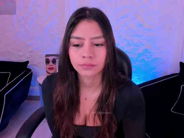 AllyJensen webcam