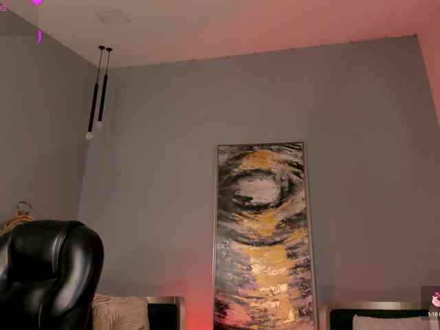 AllyJensen webcam