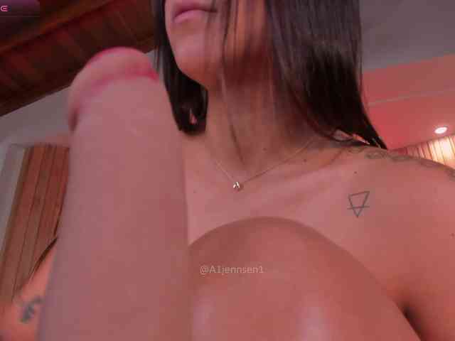 AllyJensen webcam