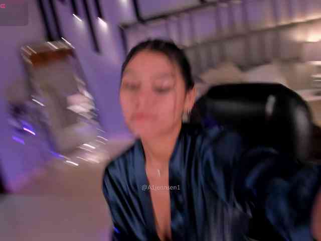AllyJensen webcam
