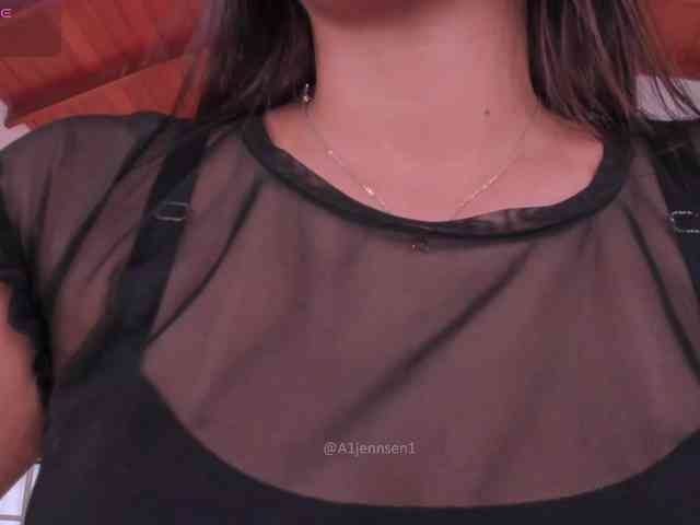 AllyJensen webcam