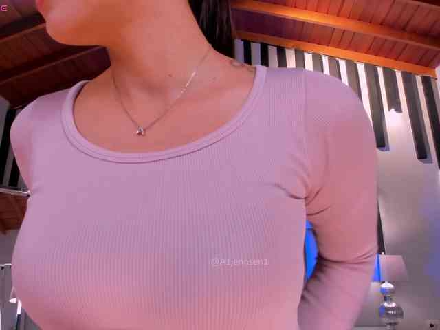 AllyJensen webcam