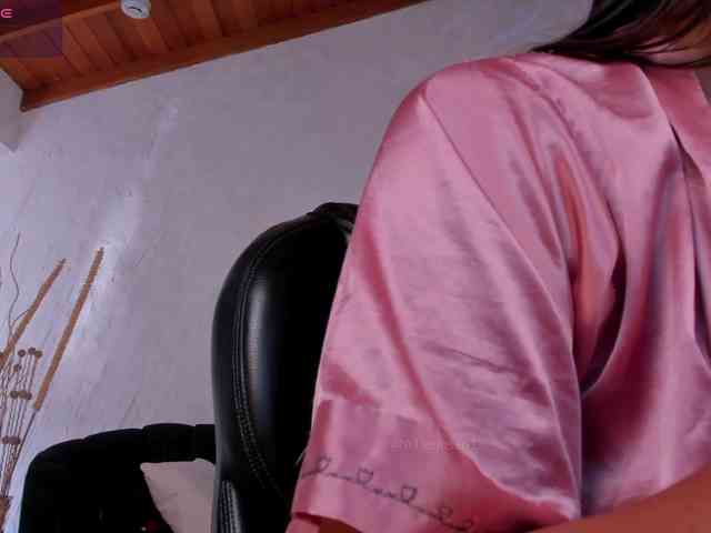 AllyJensen webcam
