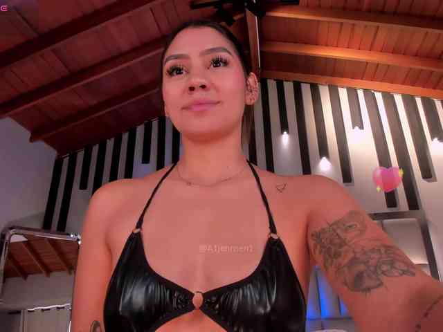 AllyJensen webcam