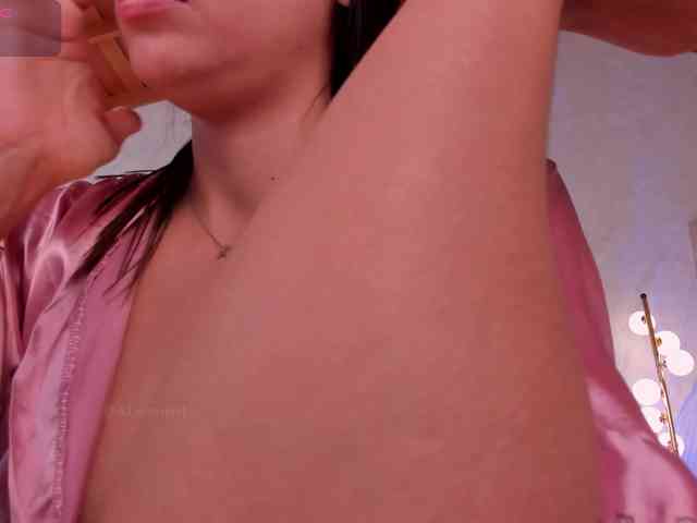 AllyJensen webcam