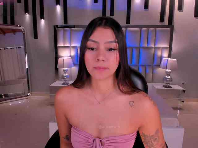 AllyJensen webcam