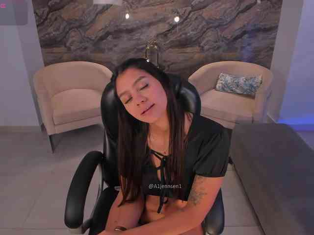 AllyJensen webcam