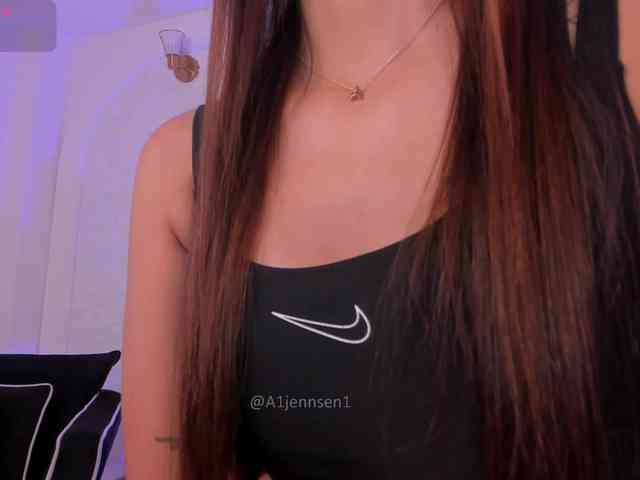 AllyJensen webcam