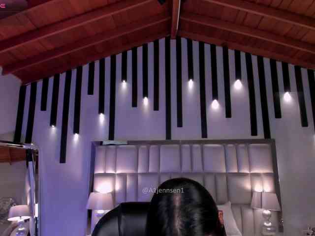 AllyJensen webcam