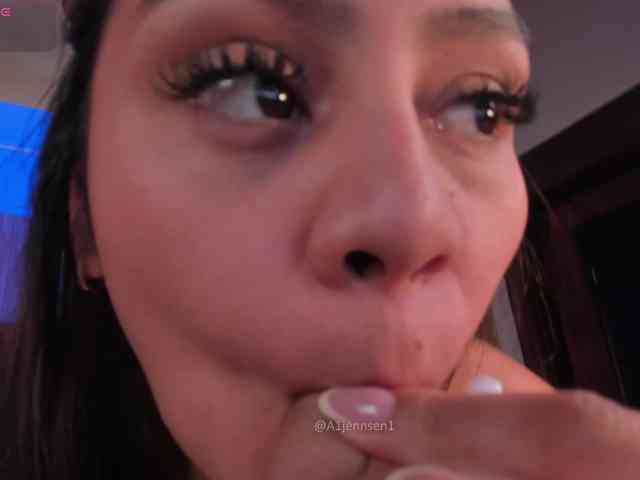 AllyJensen webcam