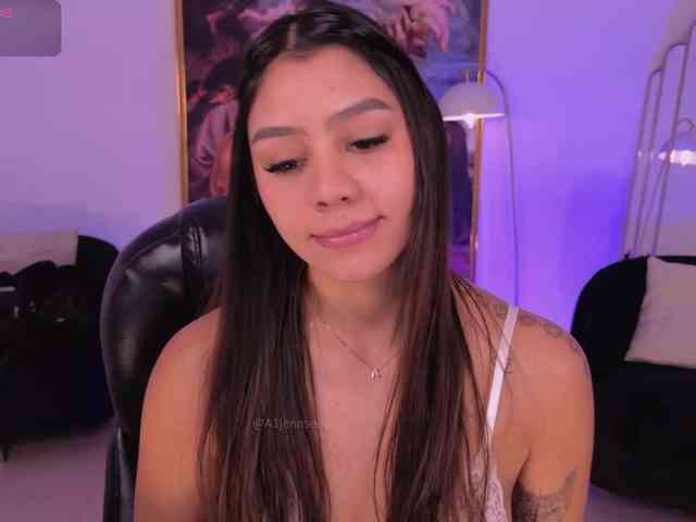 AllyJensen webcam