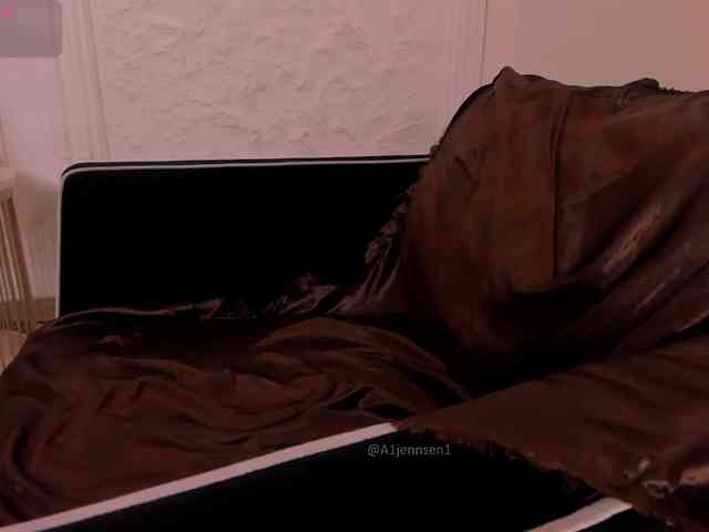 AllyJensen webcam
