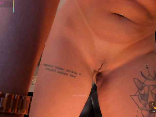 AllyJensen webcam