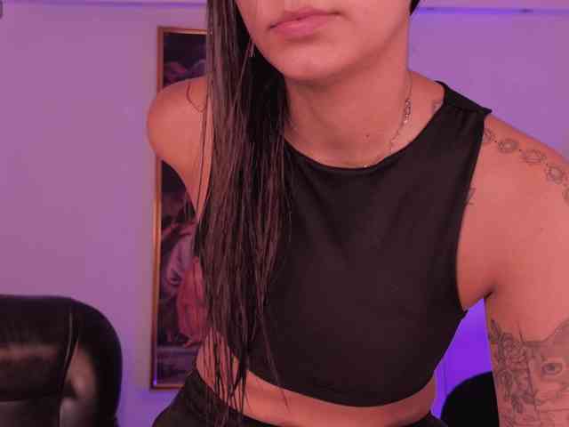AllyJensen webcam