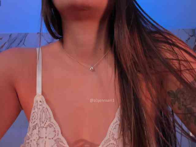AllyJensen webcam