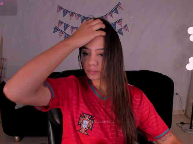 AllyJensen webcam