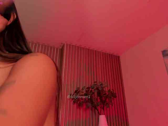AllyJensen webcam