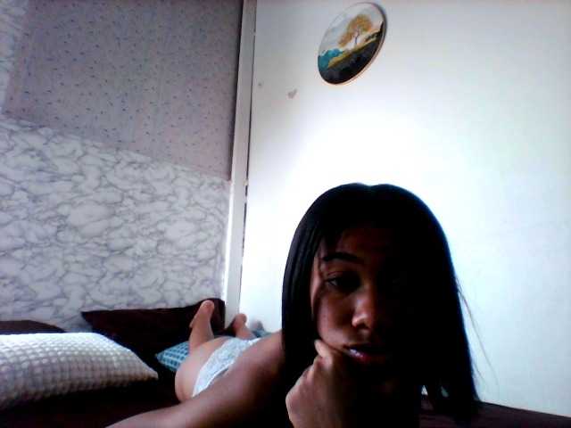 Kalumbaicle live cam on BongaCams