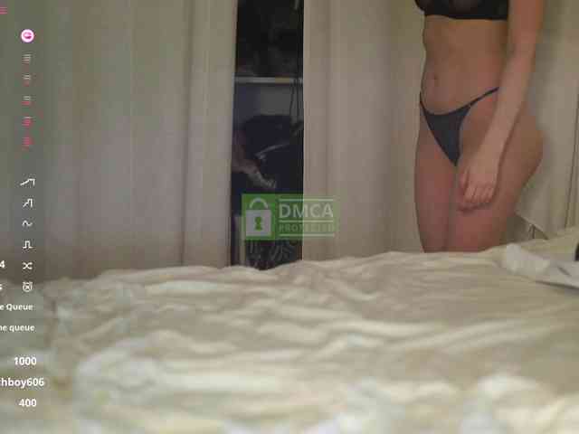 babeholly webcam