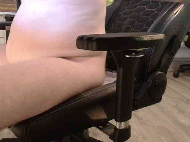 Gro0nka Live Webcam on BongaCams